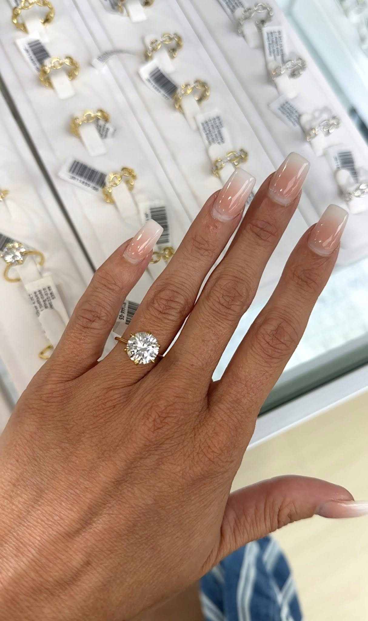 3.0 Ct Circle Ring