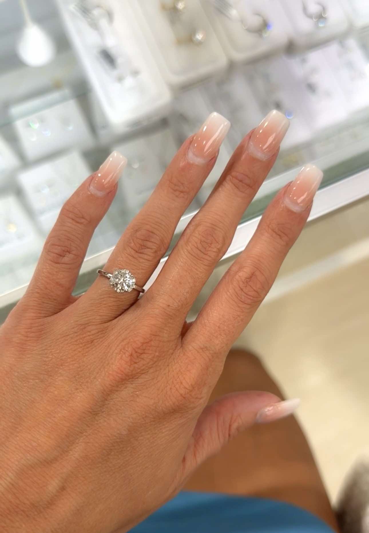 .8 Ct Circle Ring with Halo
