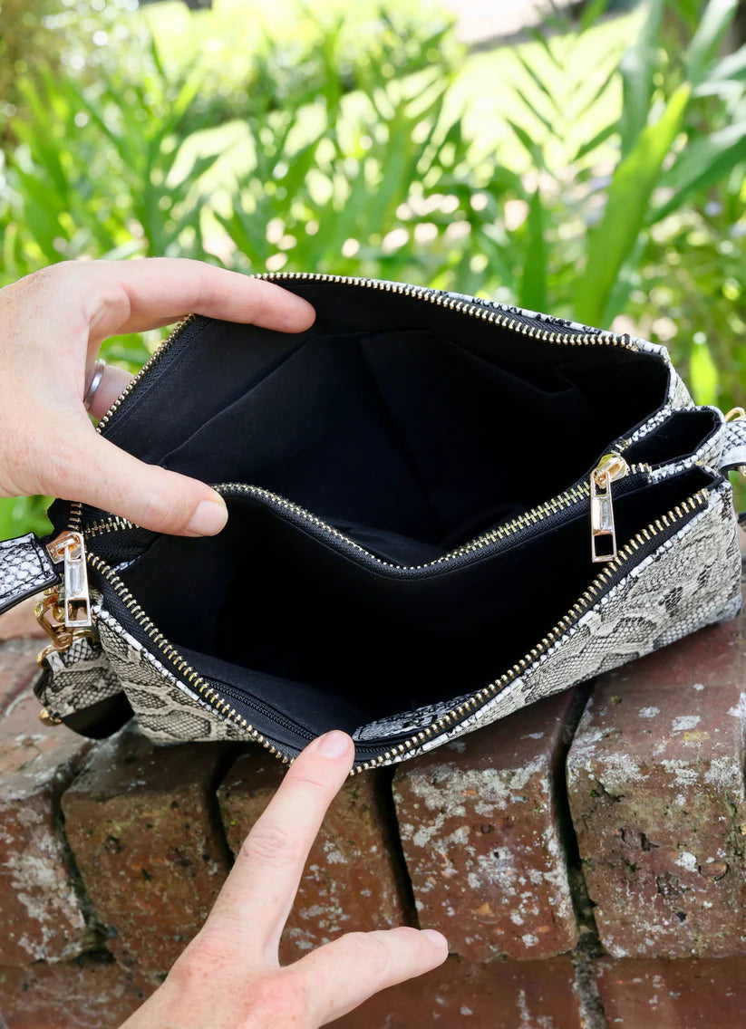 Paperchain Snake Crossbody