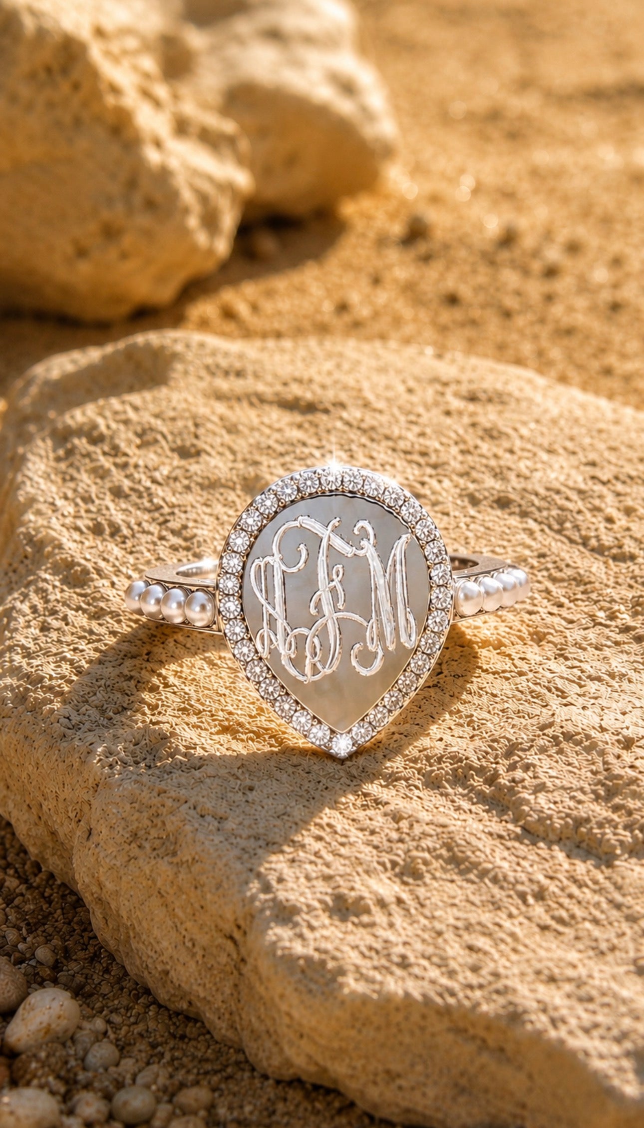 Pearla Ring