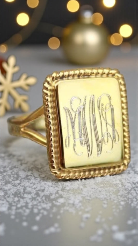 Nati Rectangle Ring (silver or gold)