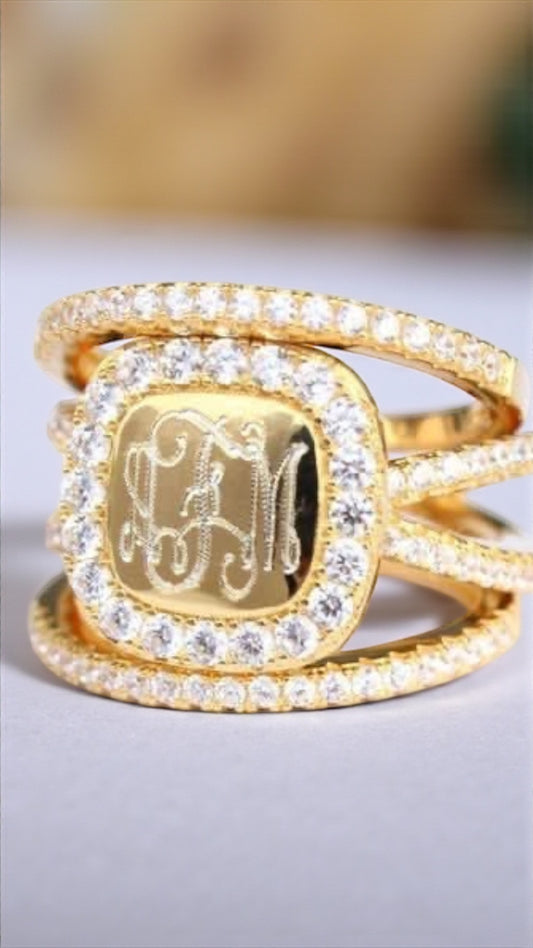 Anastasia Ring Yellow Gold