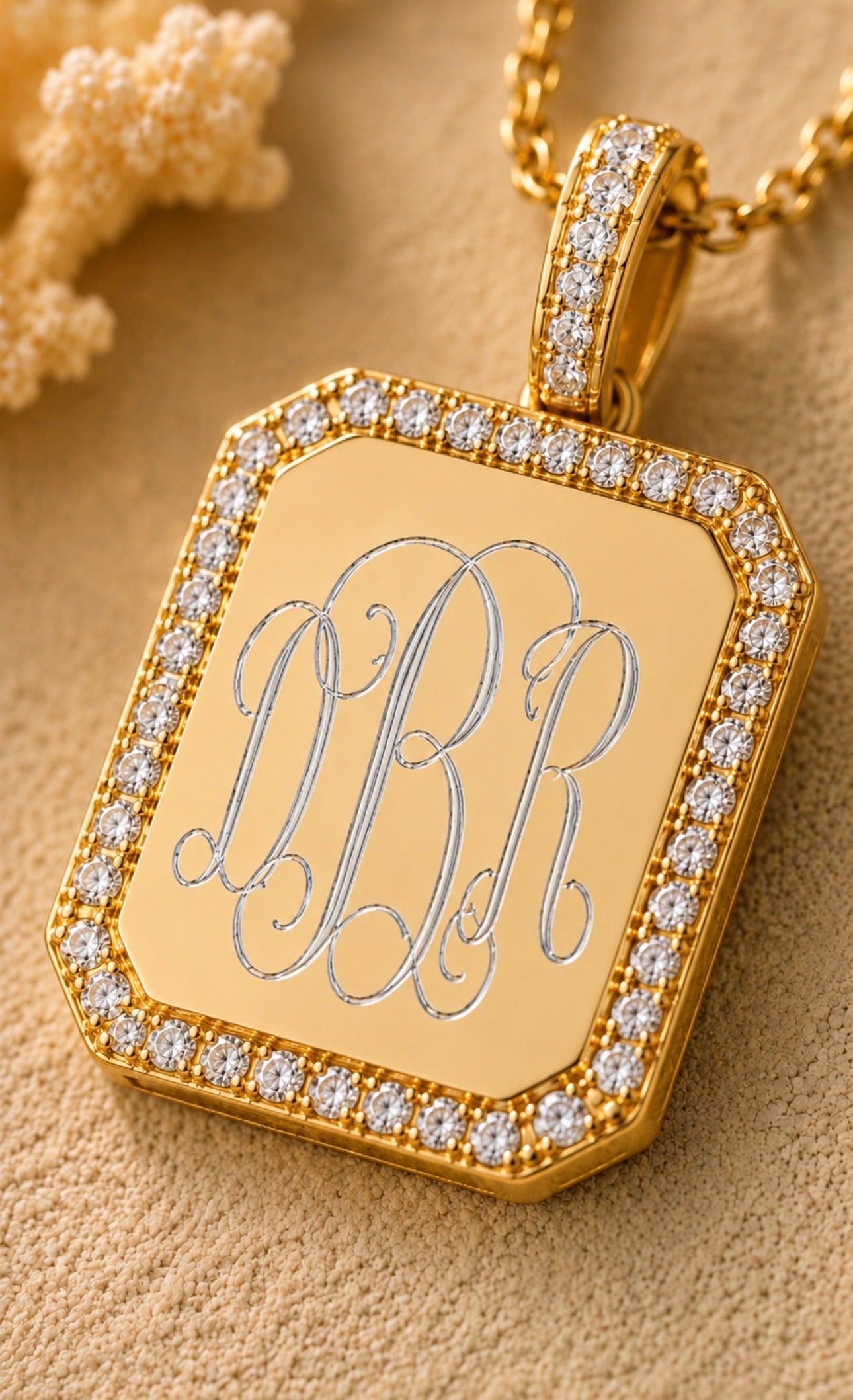 Lucia Yellow Gold