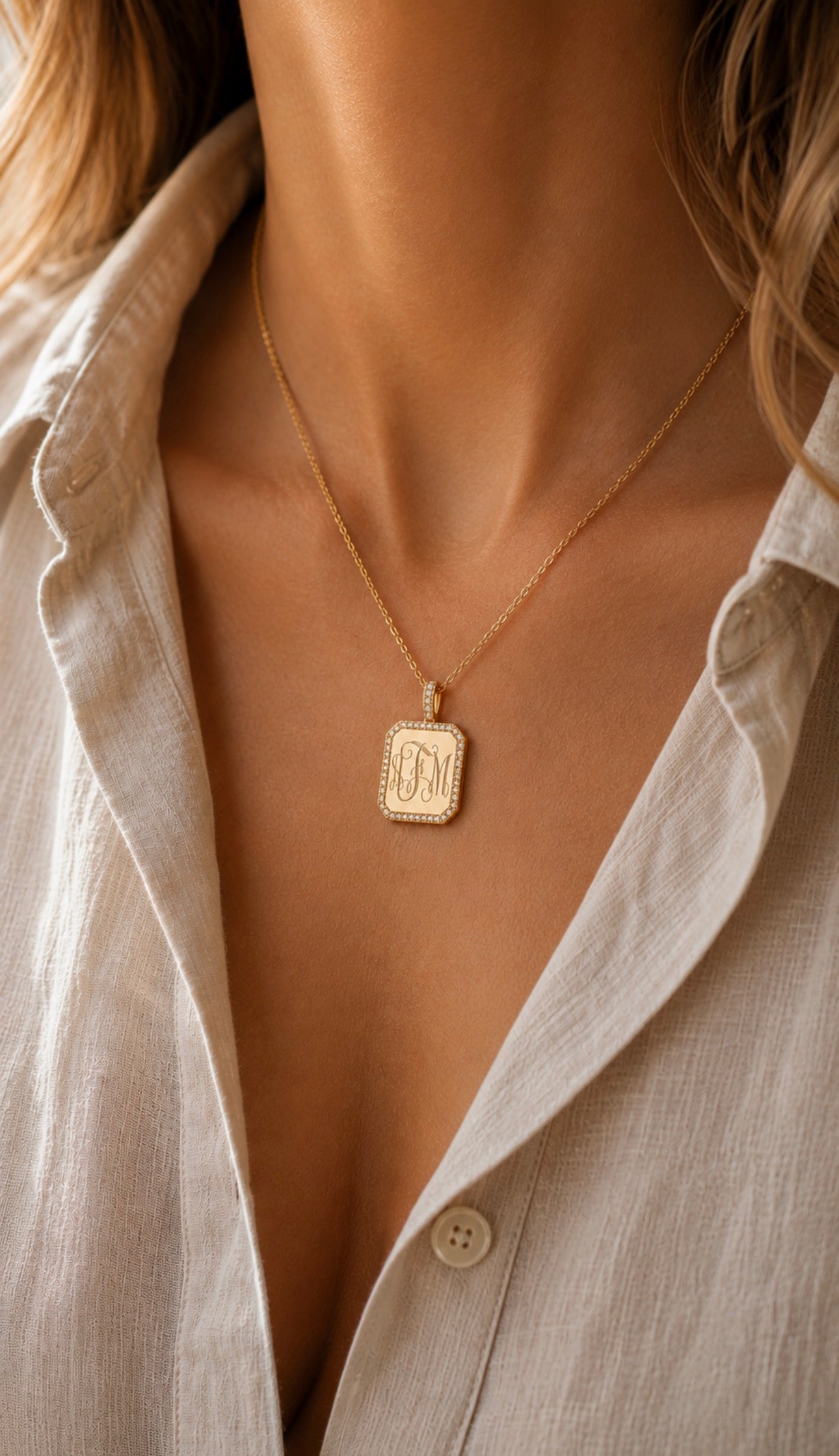 Lucia Yellow Gold